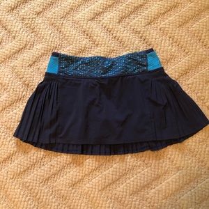 lululemon skirt size 4